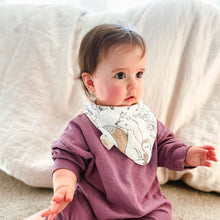 Load image into Gallery viewer, Ezra 3-Pc. Muslin Bib Set