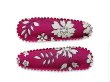 Load image into Gallery viewer, JOSIE JOAN'S Hair Clips