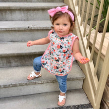 Load image into Gallery viewer, Vintage Rose Bapron: Toddler (6m-3T)

