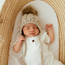 Load image into Gallery viewer, Aspen Oatmeal Cable Knit Bonnet

