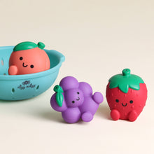 Load image into Gallery viewer, Itzy Splash Pals™ - Bath + Water Toy

