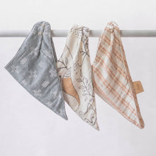 Load image into Gallery viewer, Ezra 3-Pc. Muslin Bib Set
