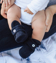 Load image into Gallery viewer, Solid Organic Cotton Baby Booties
