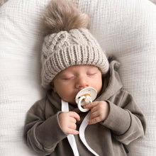 Load image into Gallery viewer, Oatmeal Pop Pom Pom Beanie Hat
