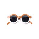 Load image into Gallery viewer, TENTH + PINE Round Retro Sunglasses
